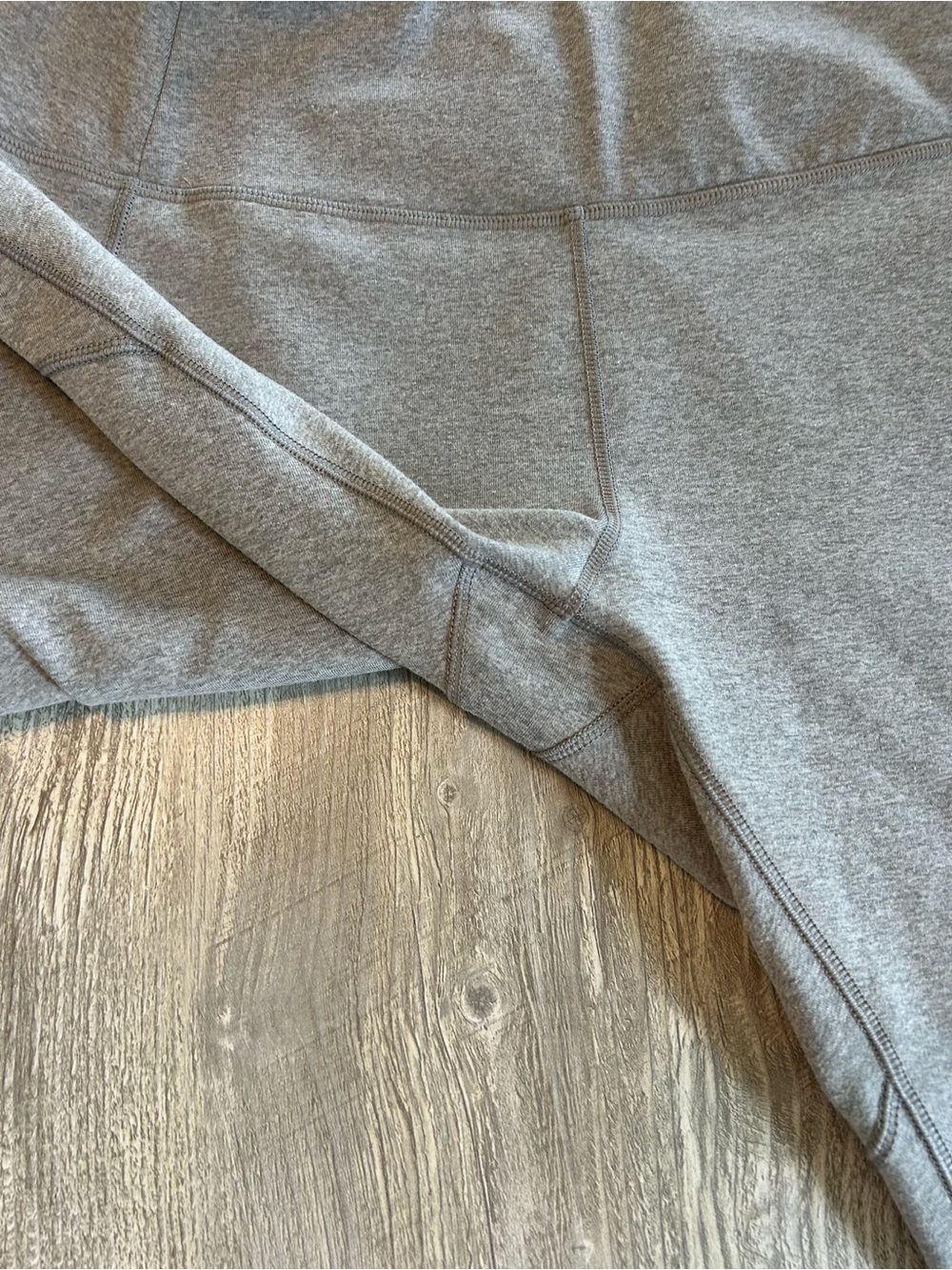 Calia by Carrie Underwood Filament Capri Leggings Color Heather Gray & Yellow L - Picture 6 of 12